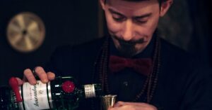 Cocktail Mixing Techniques Craft Drinks Like a Pro